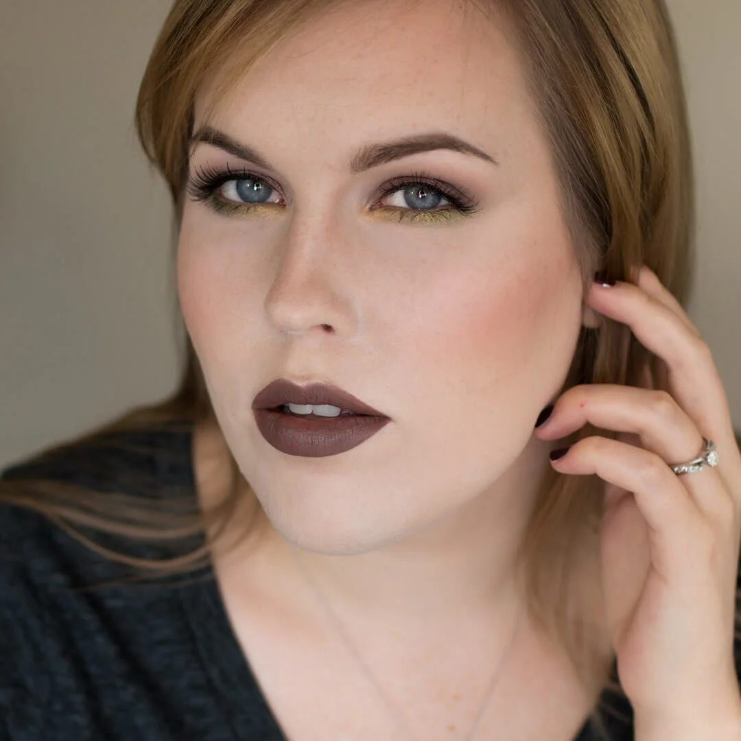 Taupe and Green Eye Makeup Look