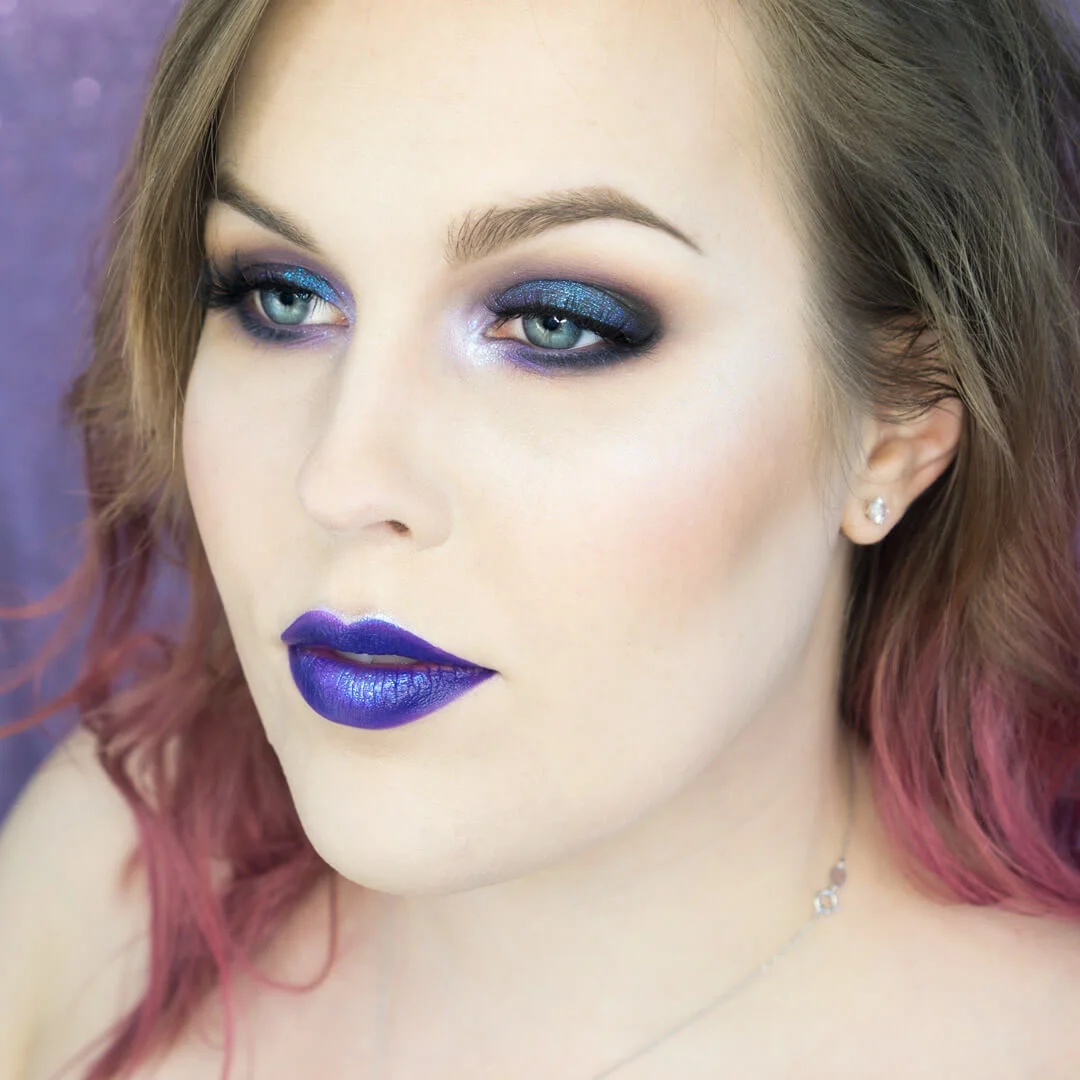 Indigo dreams with the Daydreaming Pigment Makeup Look