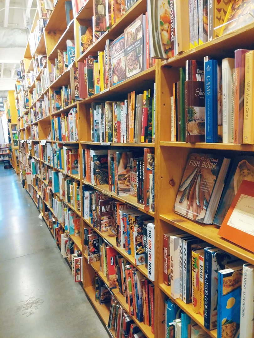 powells-books.jpg