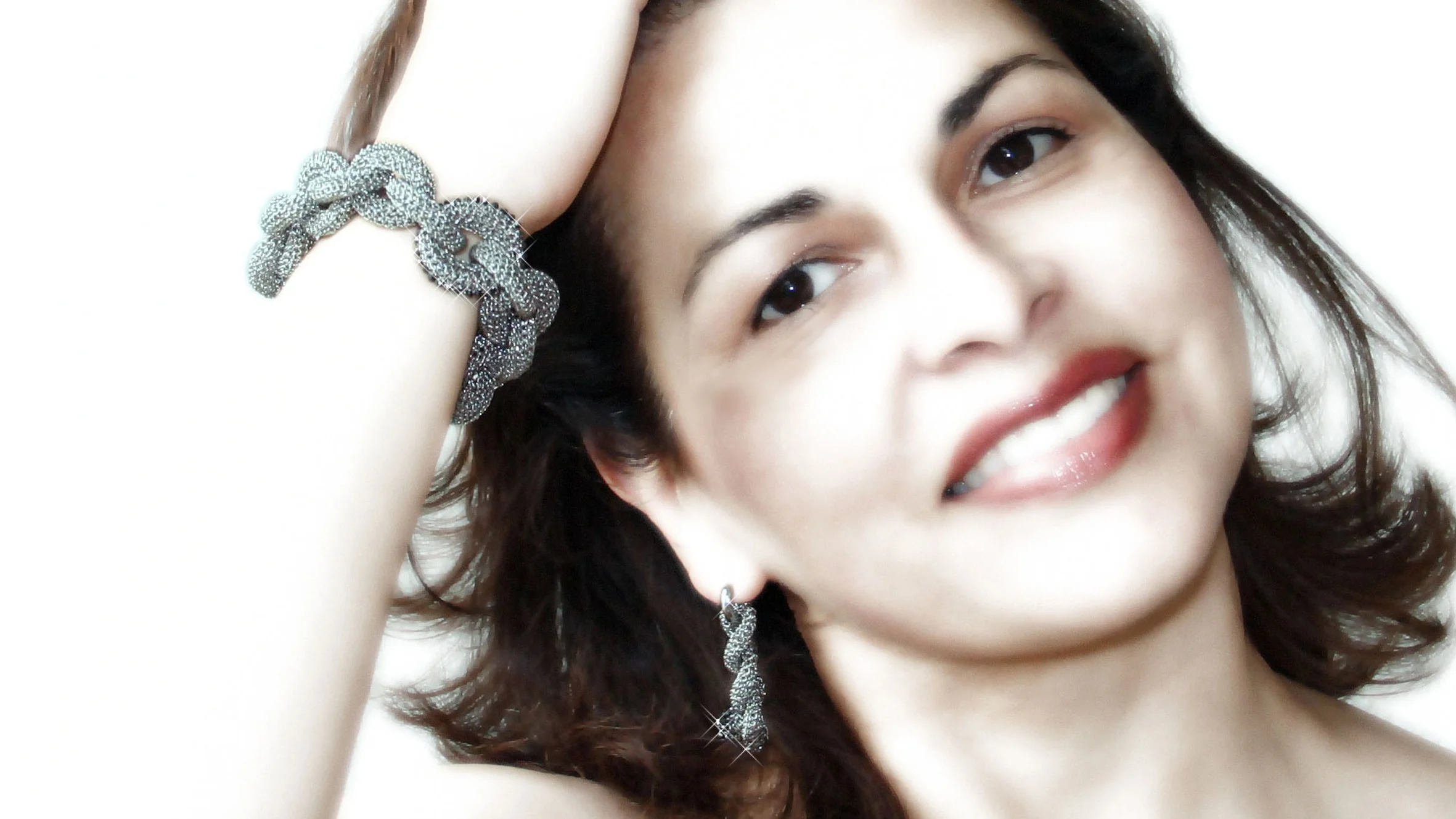 LINK bracelet and LINK TWIST earring