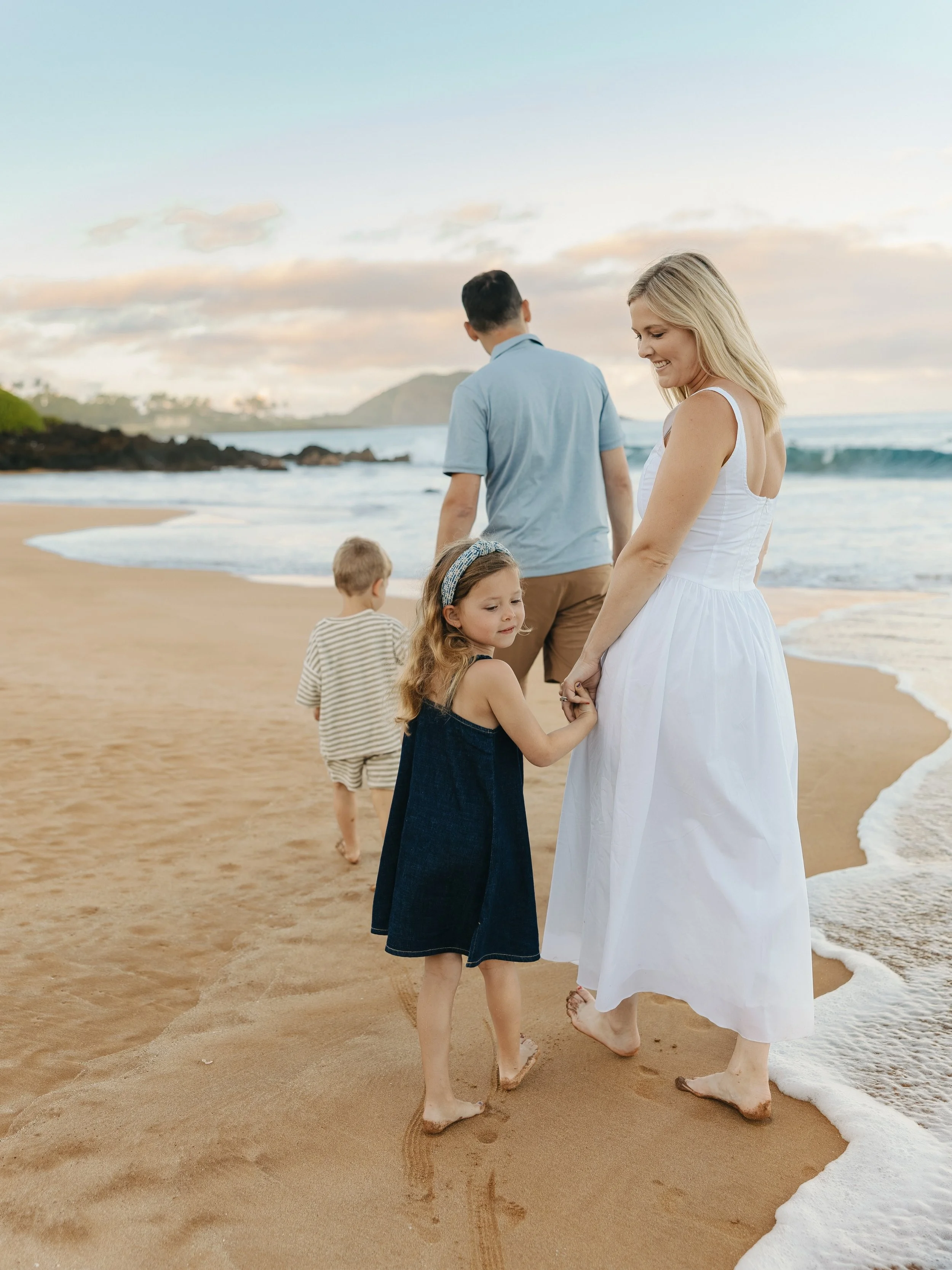 Back in the day, many years ago, I got to shoot couples photos of these two before any babies were earth side. 🩵  it&rsquo;s always sooo special to meet your mini me&rsquo;s &hellip;
&bull;
&bull;

#mauiphotographer #mauifamilyphotographer #hawaiiph