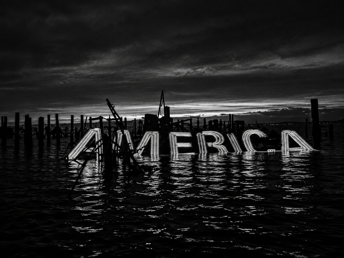 AMERICA.png