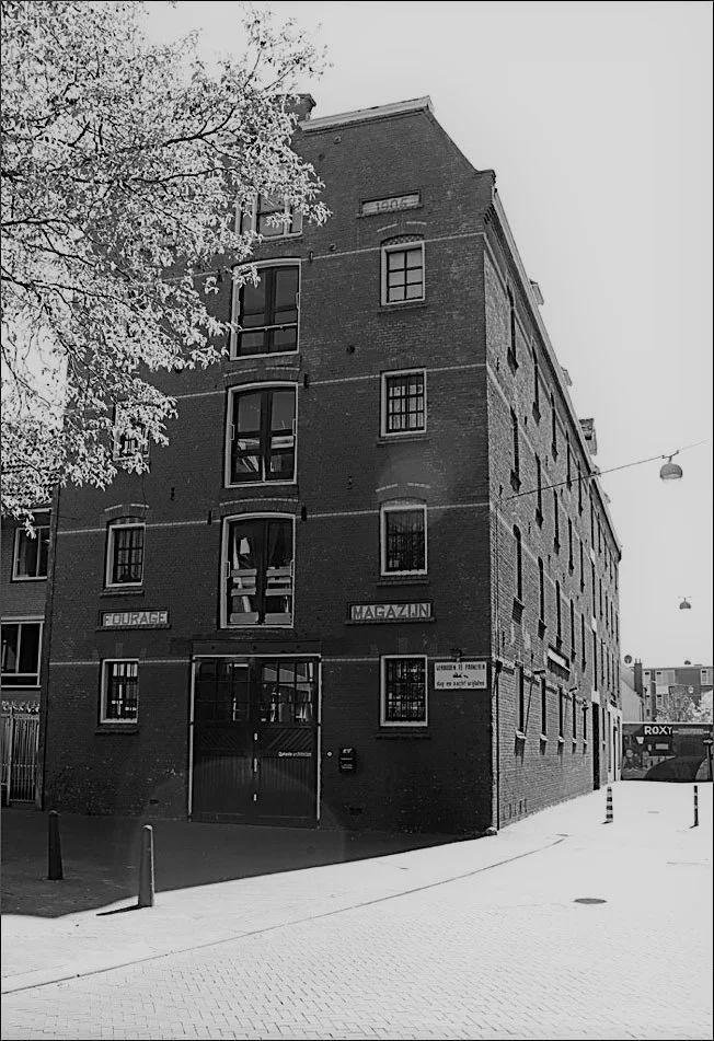 Studio (2).jpg