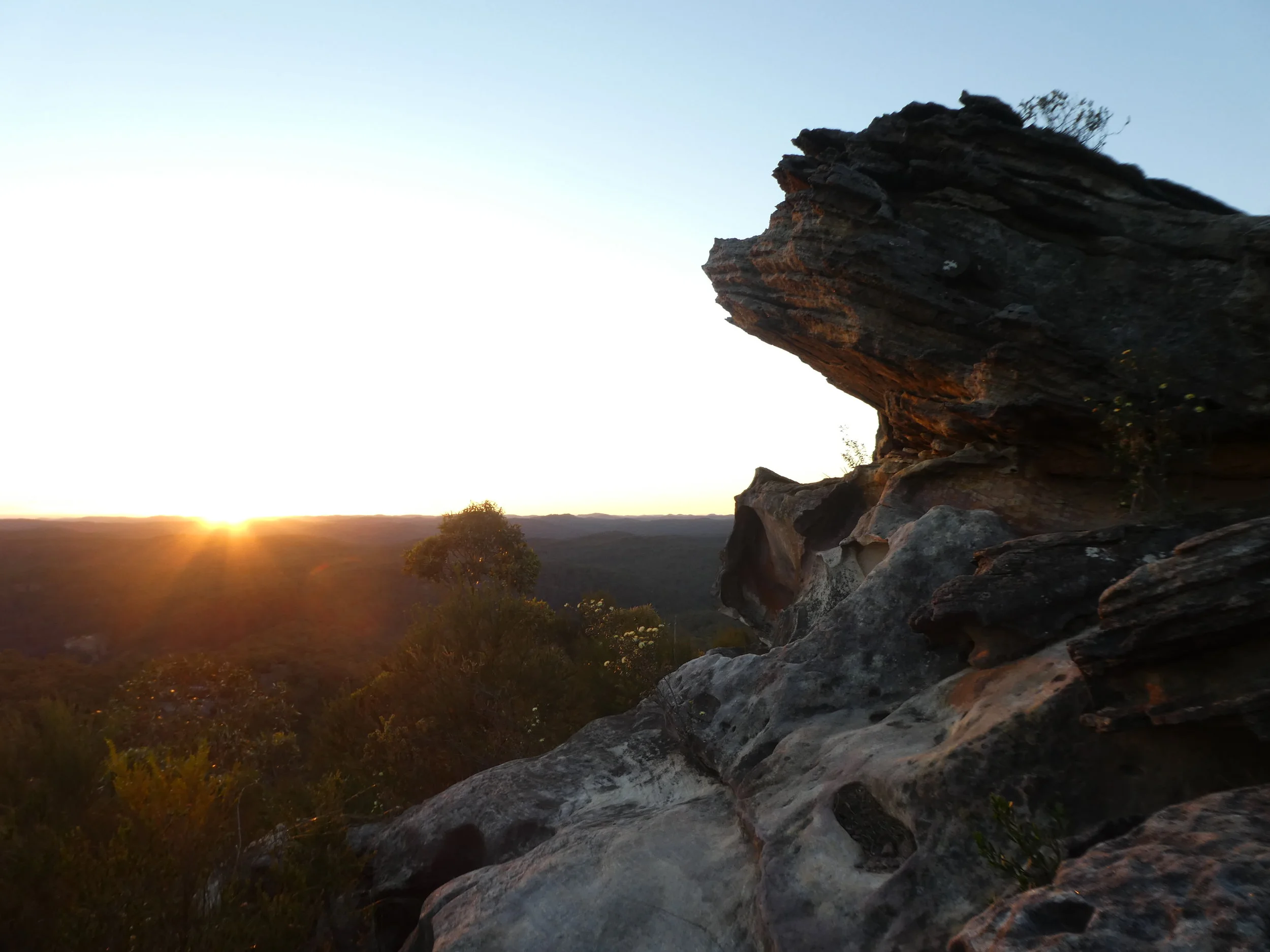 Sights of Mt Wondabyne