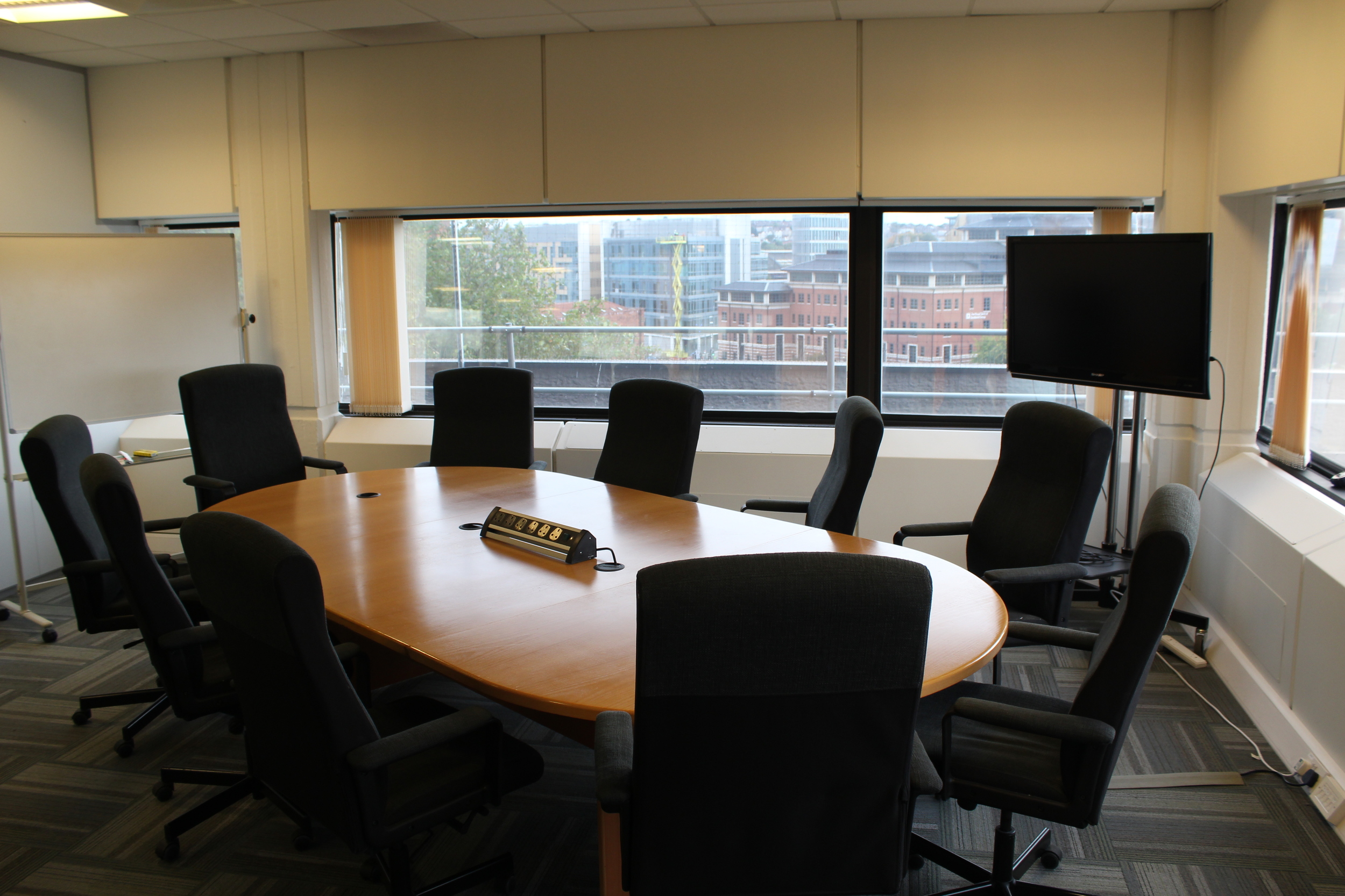 Desklodge Hot Desks Fixed Offices And Meeting Rooms In Kings Cross