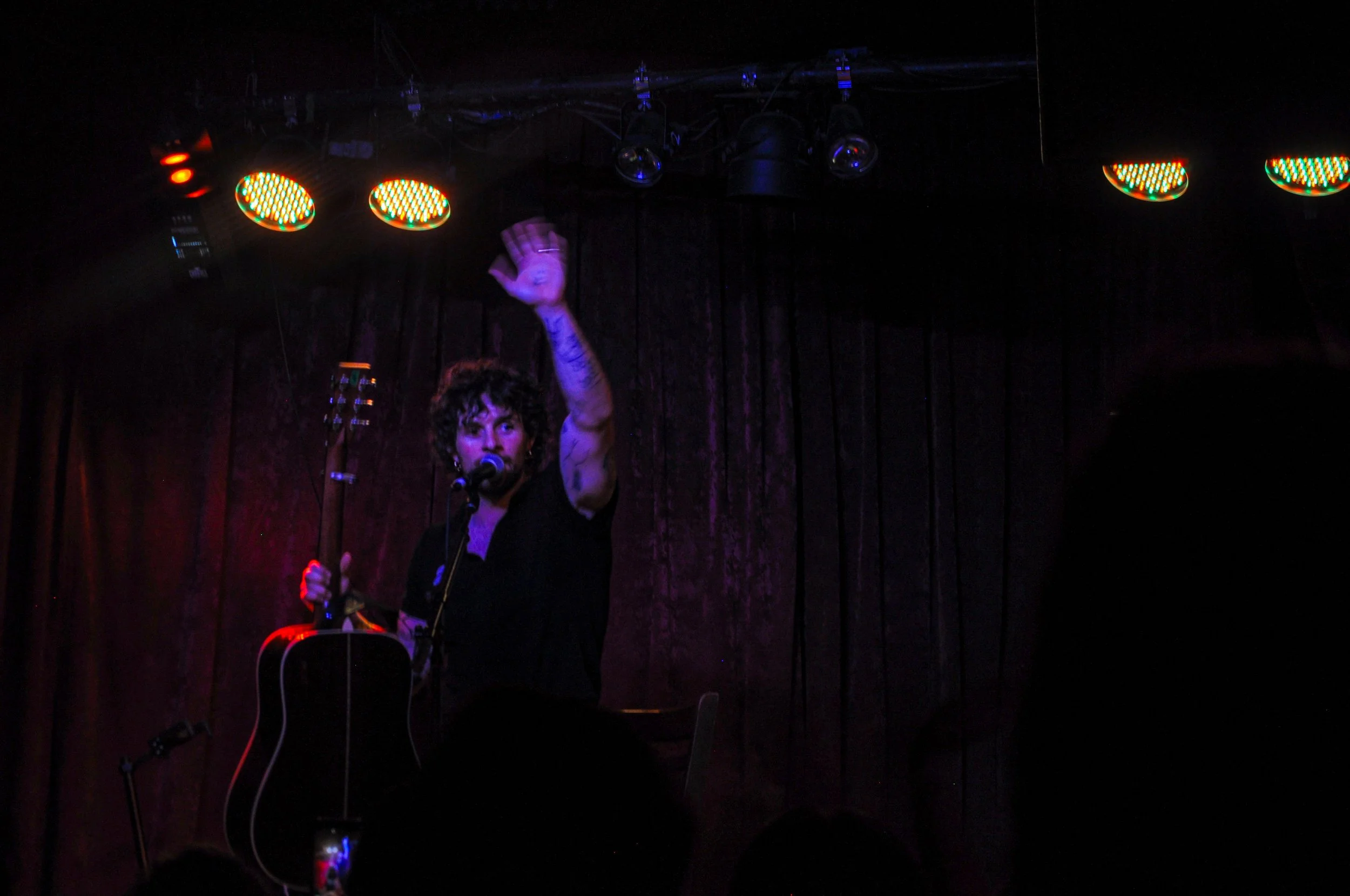 Tom-Grennan-10.JPG