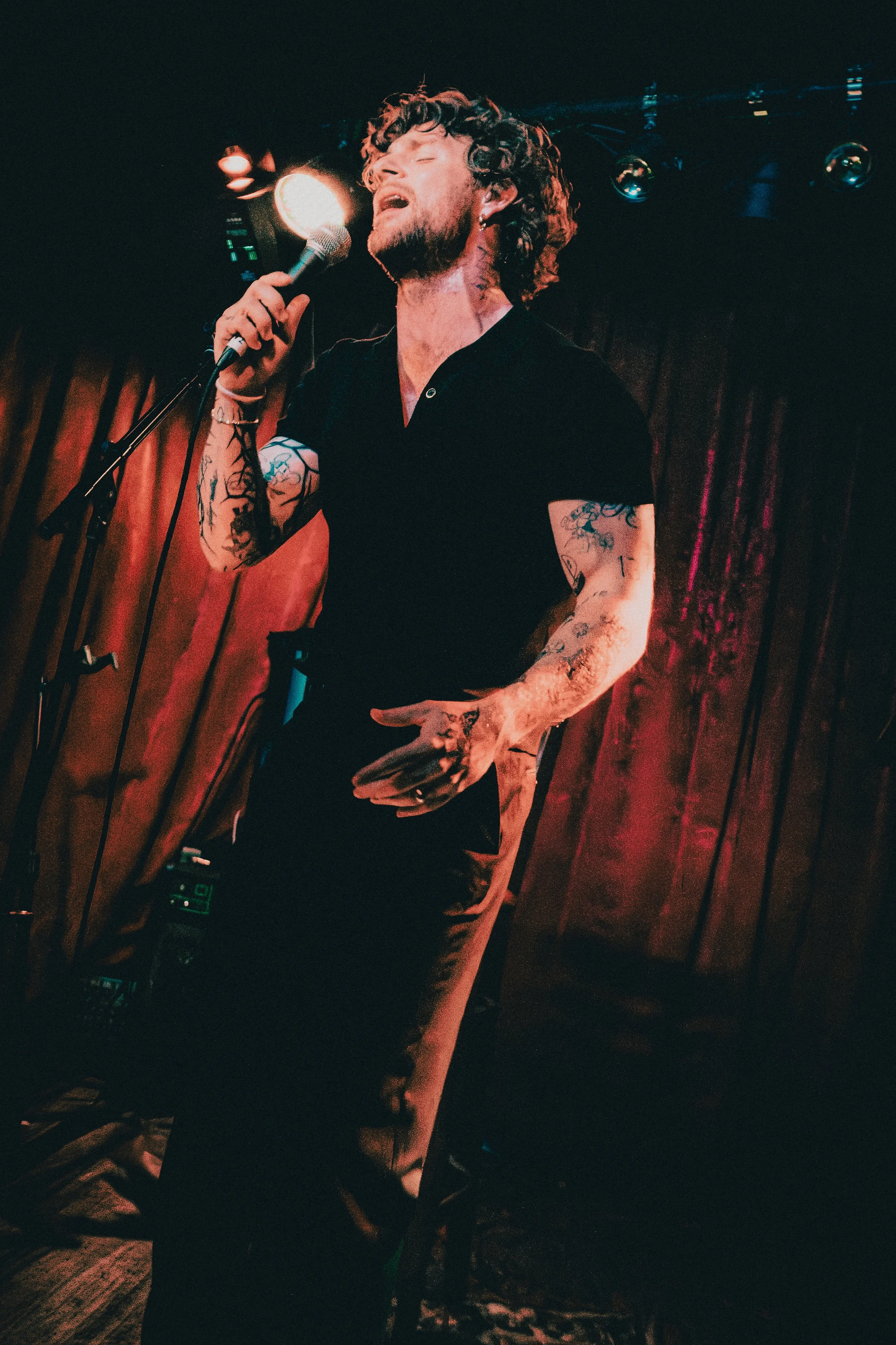 tom grennan-finsbury oct '26-@shotbylewii-16.jpg