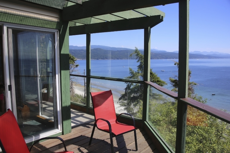 Terrace view to the south with the mainland in the distance