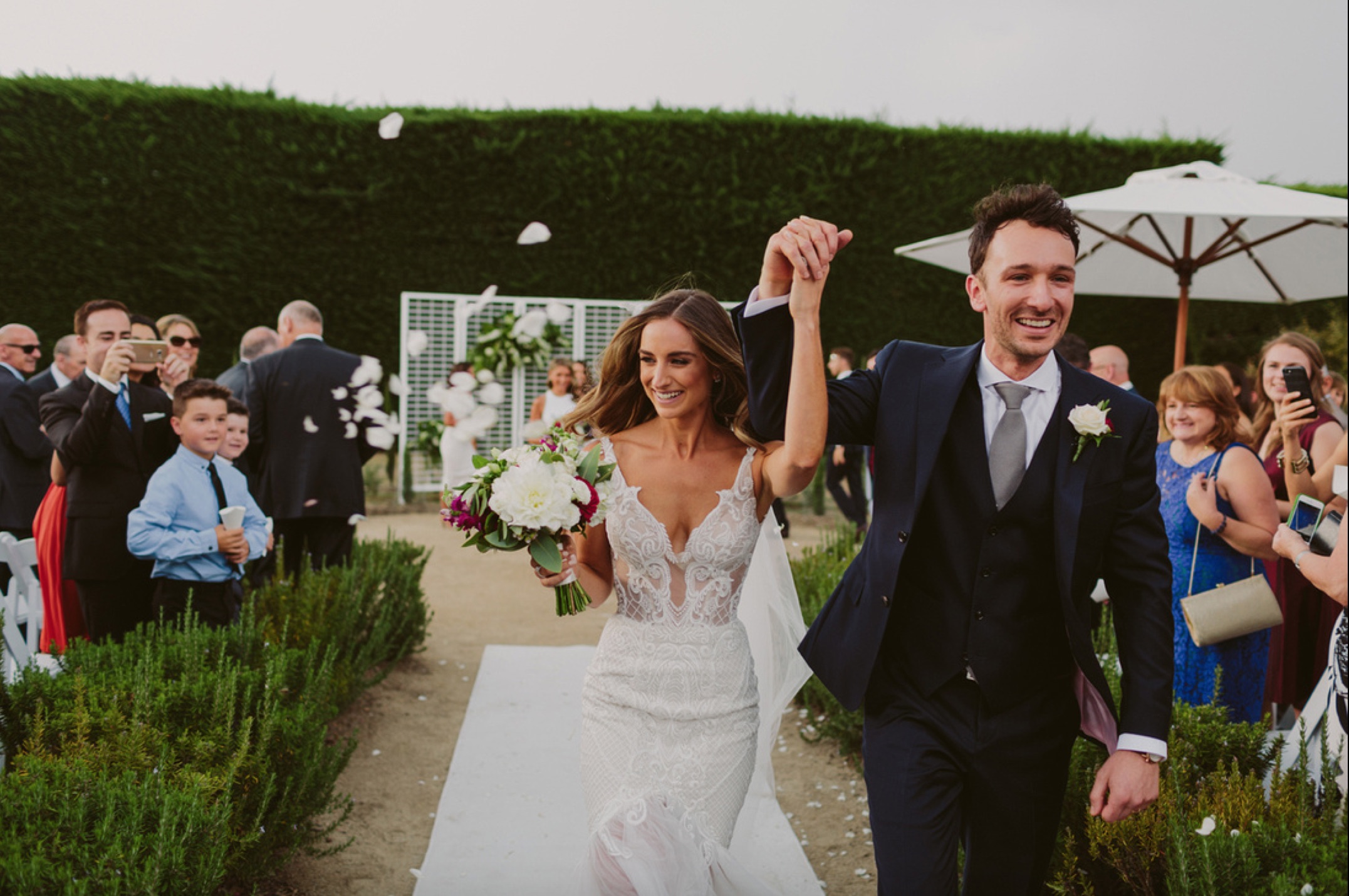 LIV + NATHAN / Beck Rocchi Photography / Coombe Yarra Valley / Sugar Bee Flowers