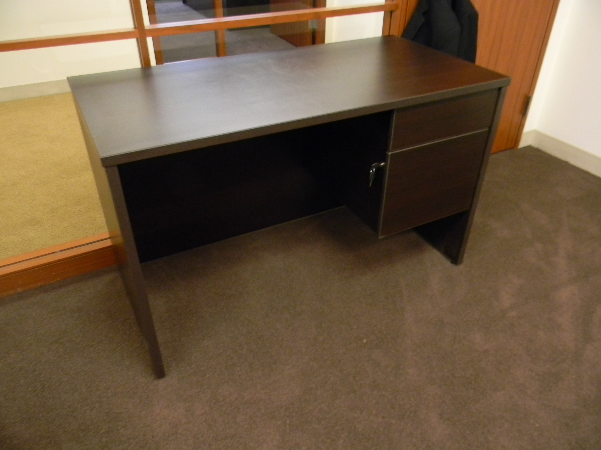 48X24inch desk Wenge.JPG