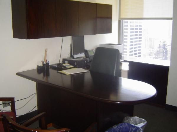 d-top_smede_desk_used_office_furniture_nyc-600x450.jpg