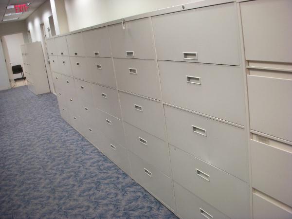   Steelcase File cabinets - Beige - 5dr lateral  