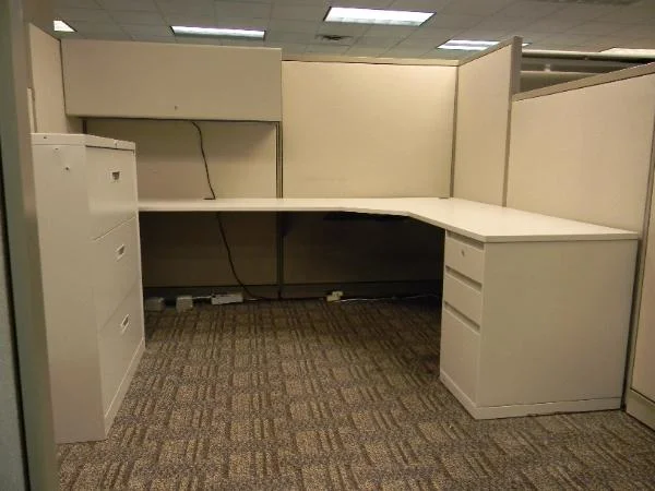 8ft_X_6ft_Steelcase_cube-600x450.jpg