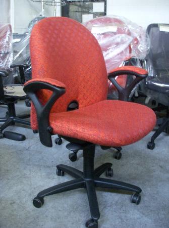 new chaire.jpg