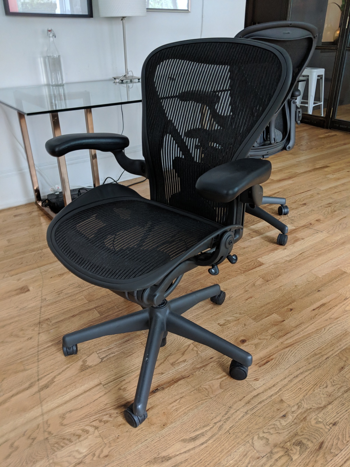 Herman Miller Aeron Classic chair - furniture - by owner - sale