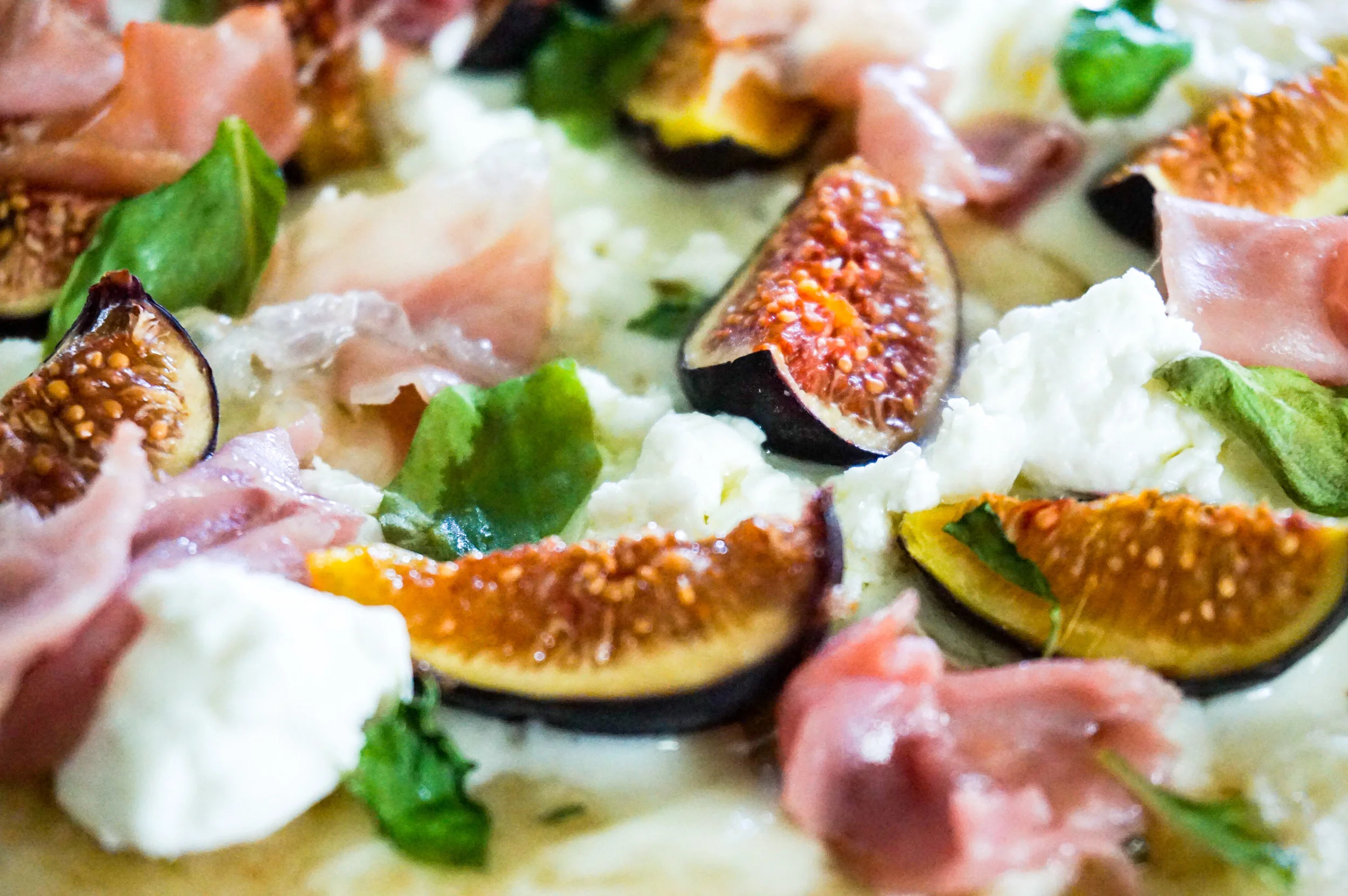 Fig + Prosciutto Pizza