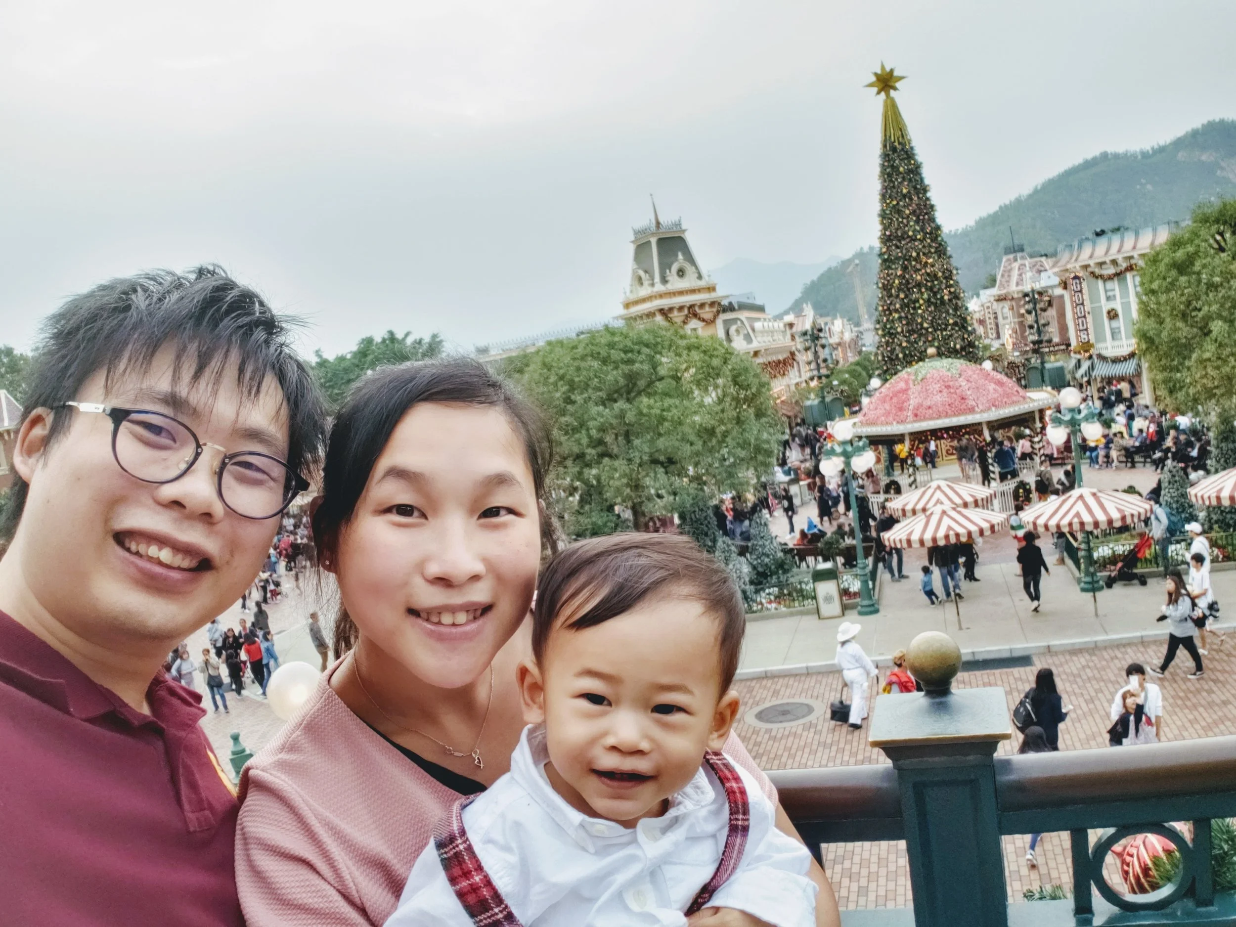 Christmas at HK Disney