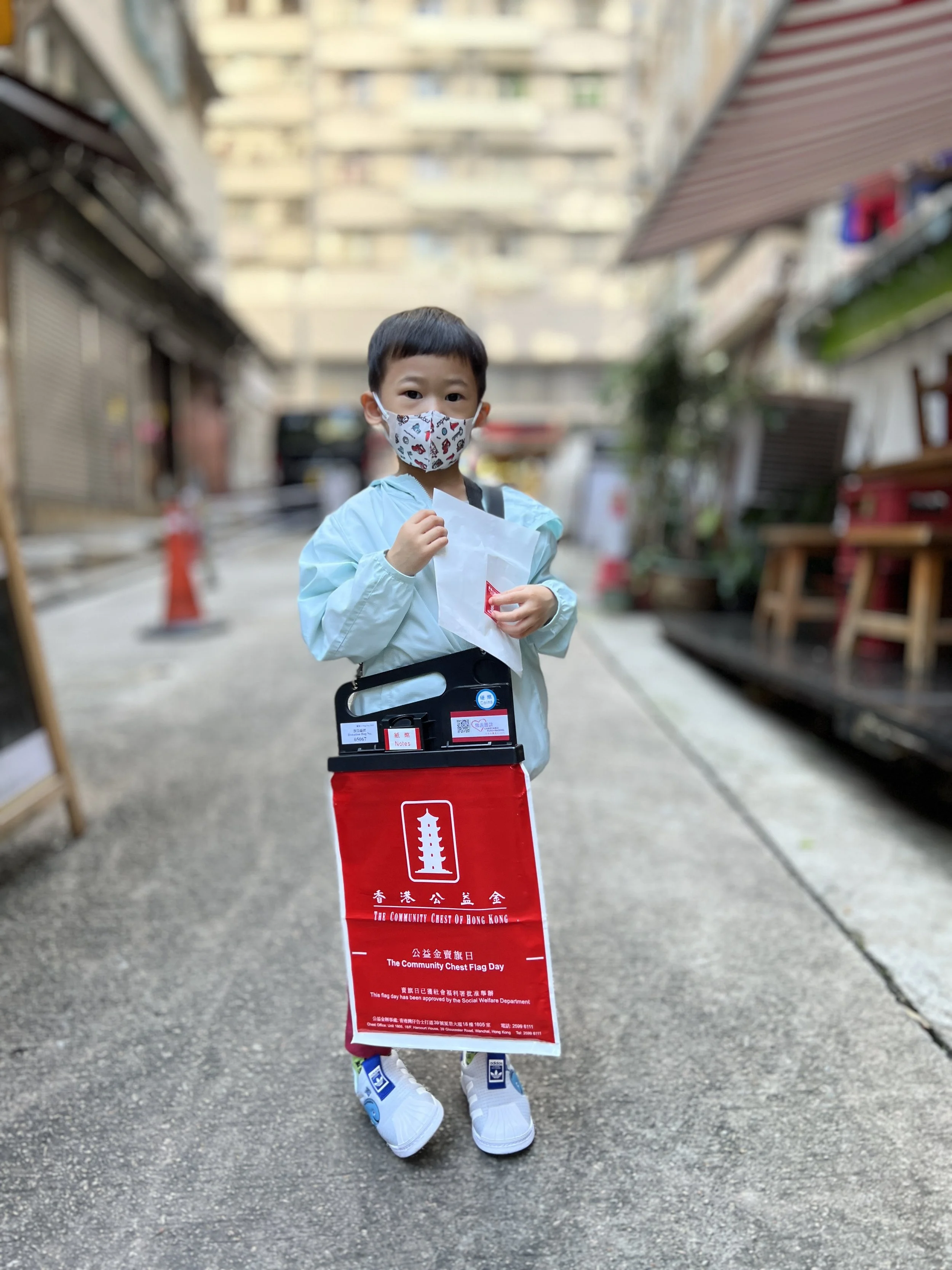 Flag Selling for HK's Community Chest