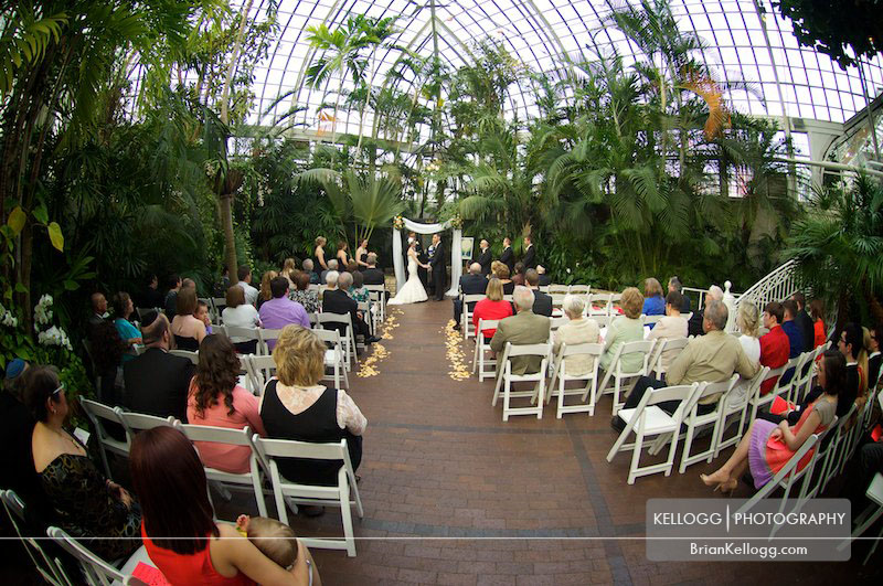Franklin-Park-Conservatory-Wedding-9.jpg