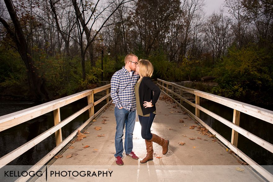 Creekside Gahanna Engagement Photos