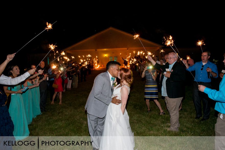 Country-Gatherings-Ohio-Wedding-13.JPG