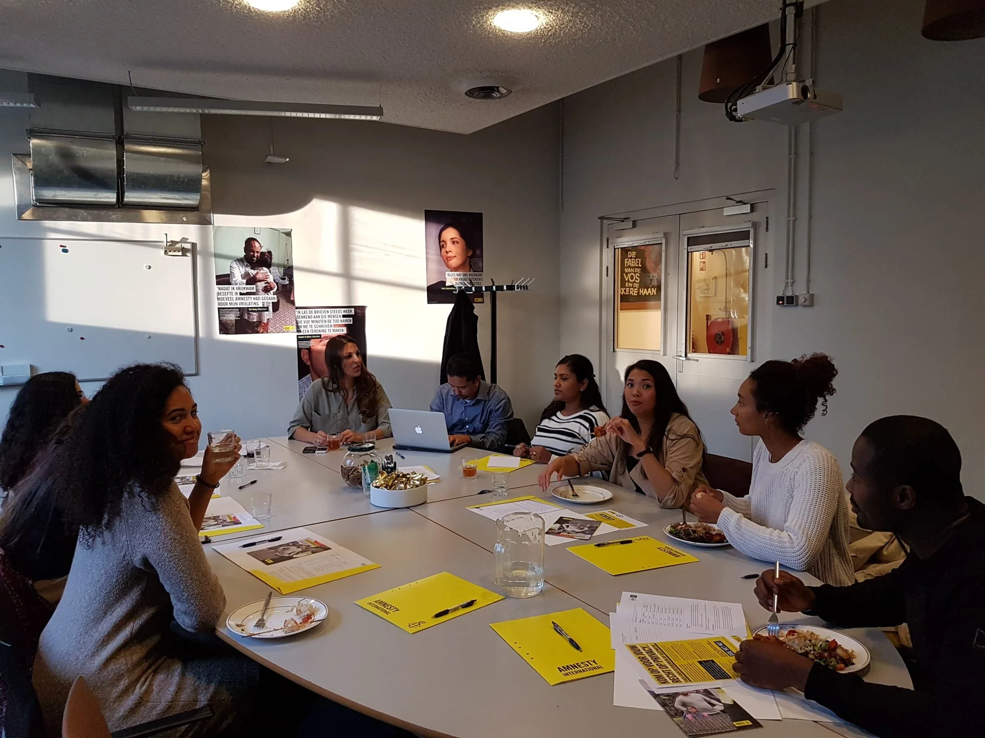 VOL - FOCUSGROEP: MENSRECHTENKWESTIES IN NEDERLAND 