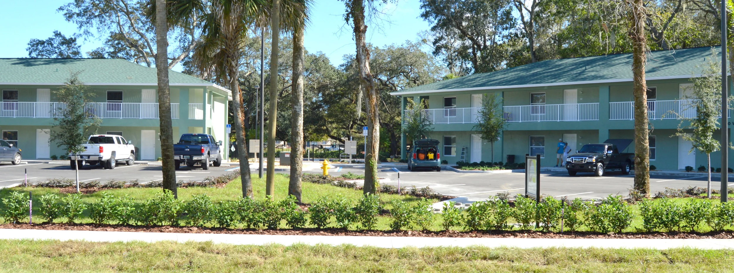 Cover Photo FB Grand Oaks.JPG