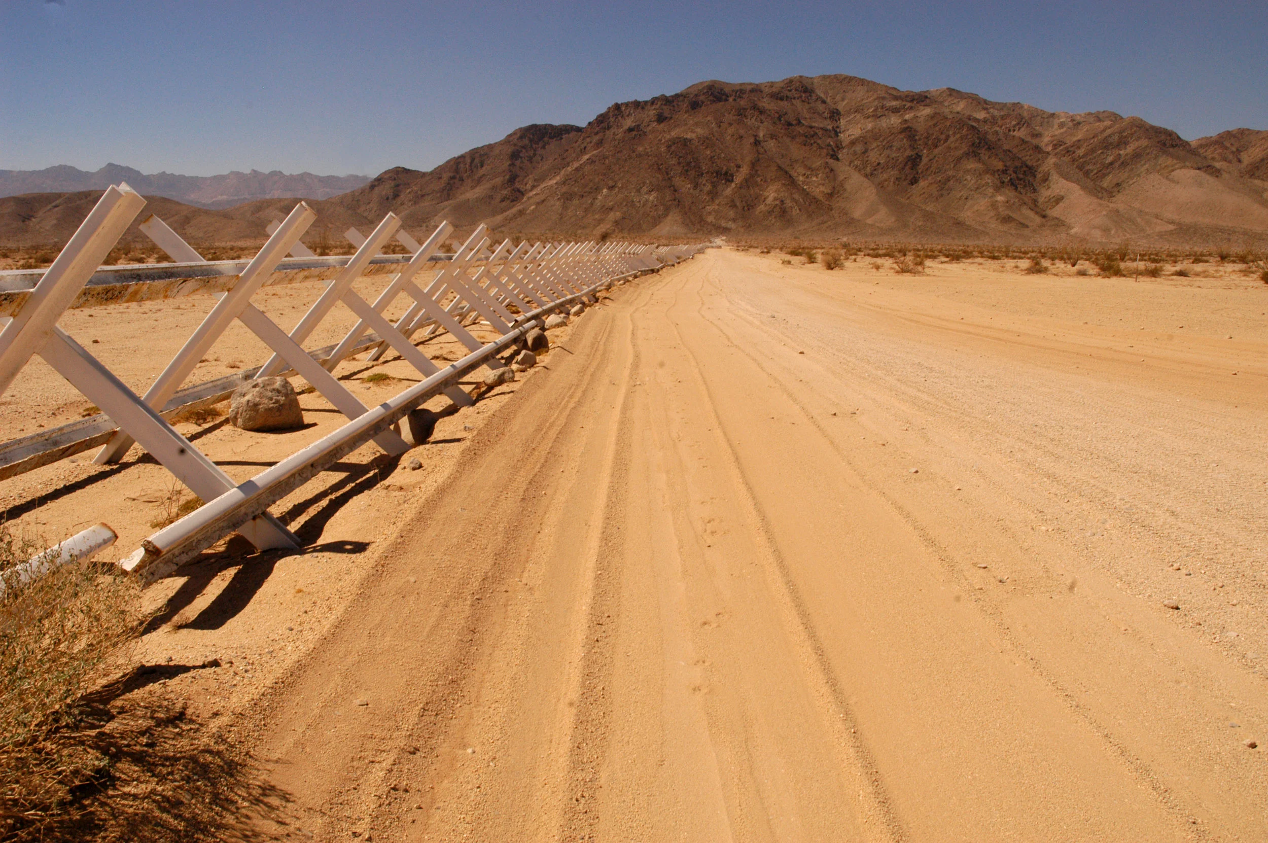 fences vehiclebarriers.jpg