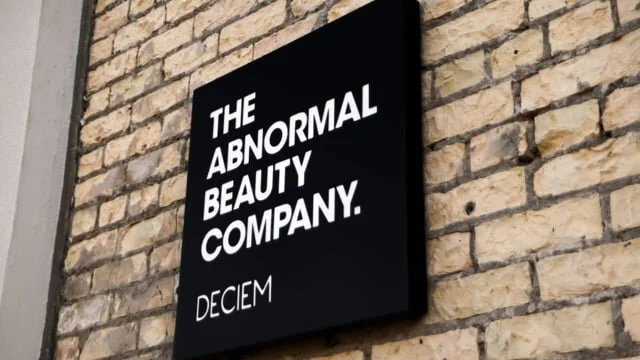 Google | Deciem 1:30