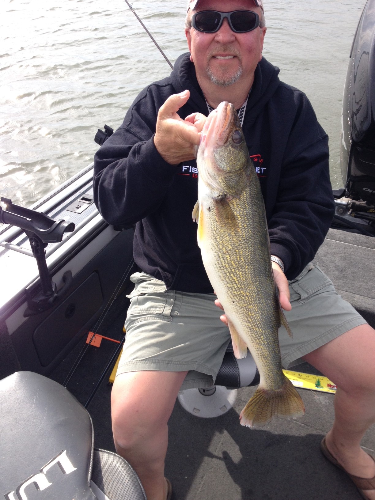 Walleye1