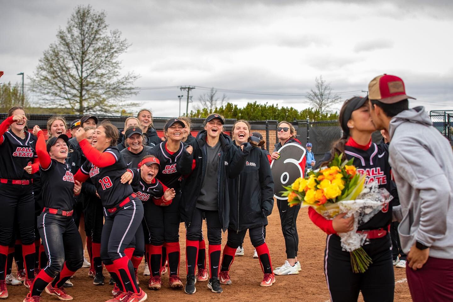 Softball&rsquo;s senior day ended on an even higher note when Amaia Daniel kissed her fianc&eacute; after her teammates chanted &ldquo;Kiss! Kiss!&rdquo; The Cardinals completed a series sweep of Buffalo with an 11-3 win. 

#ballstate #ballstateunive