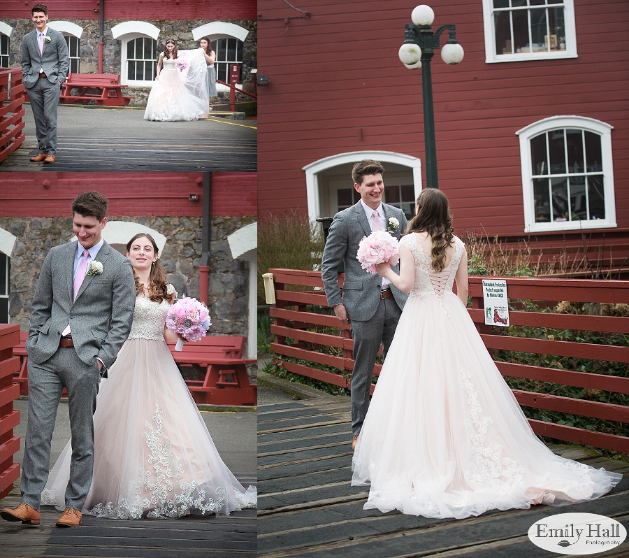 Salem Mission Mill Museum Wedding Photographer-124.jpg