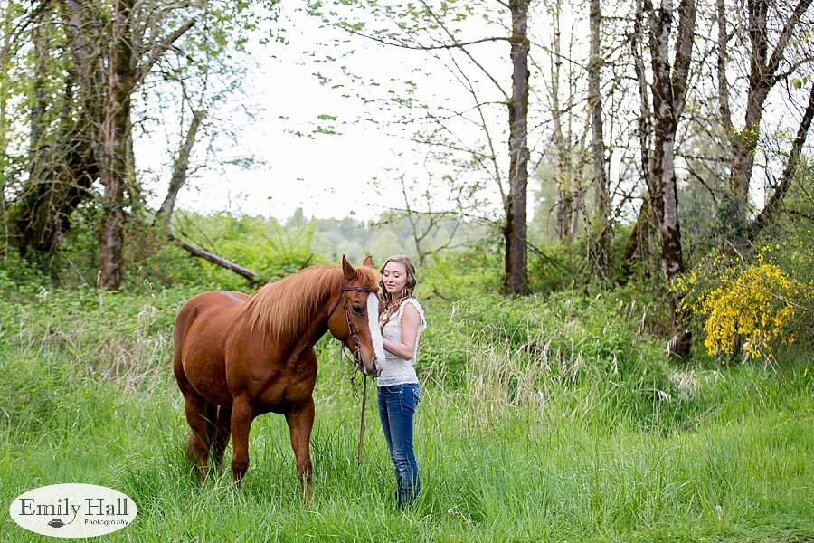 Aumsville Senior Portraits-1170.jpg