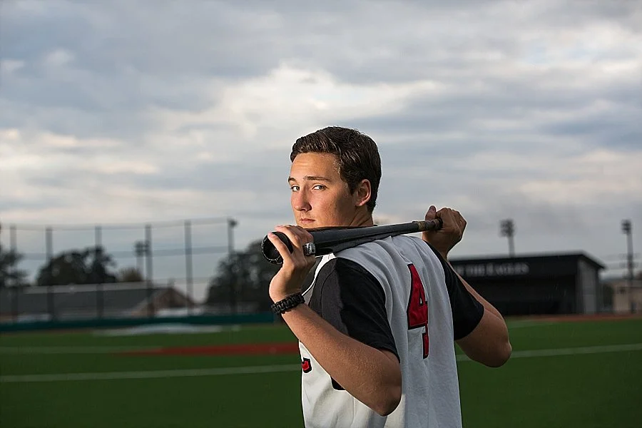Santiam Christian Senior Portraits-6700.jpg