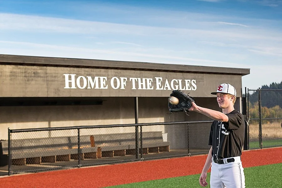 Santiam Christian Senior Portraits-7720.jpg