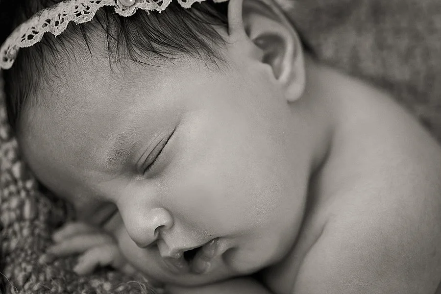 Albany Newborn Photographer - Emily Hall Photography-2.jpg