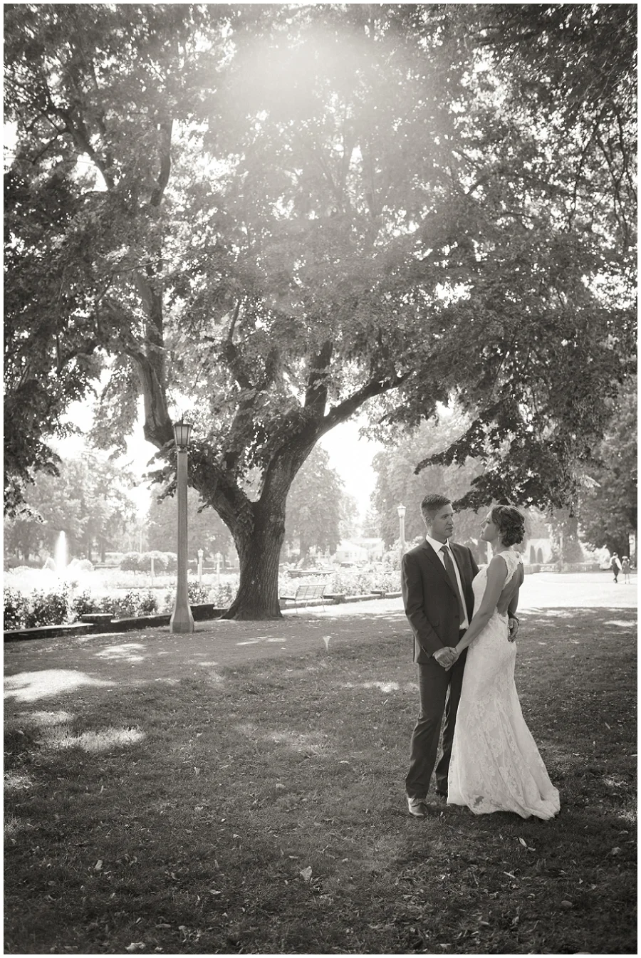 Portland Rose Garden Wedding-2-8.jpg