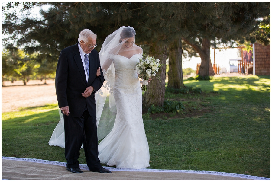 Stewart Family Farm Wedding-0929.jpg