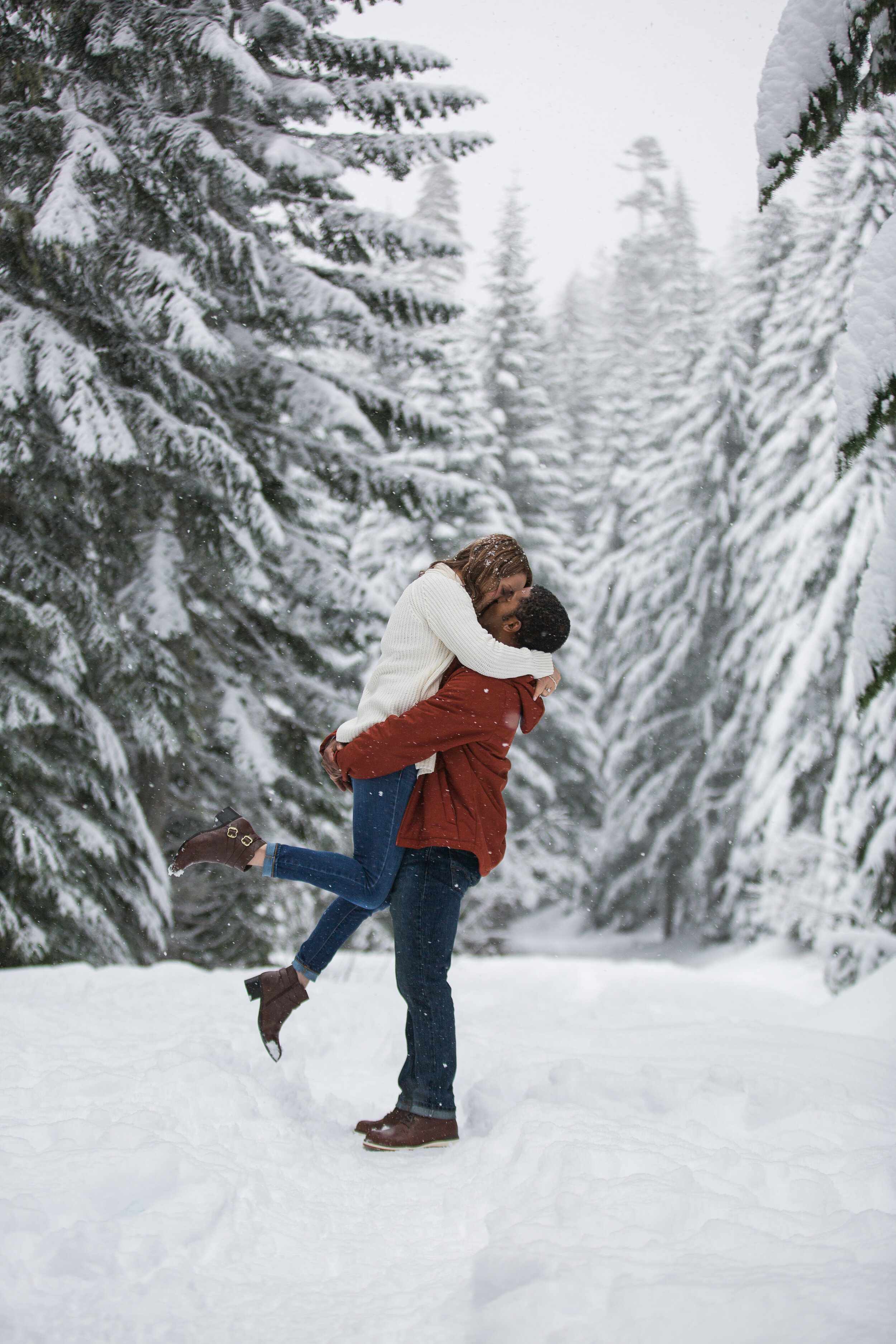 Emily Hall Photography - Snow Engagement Pictures-3450.jpg