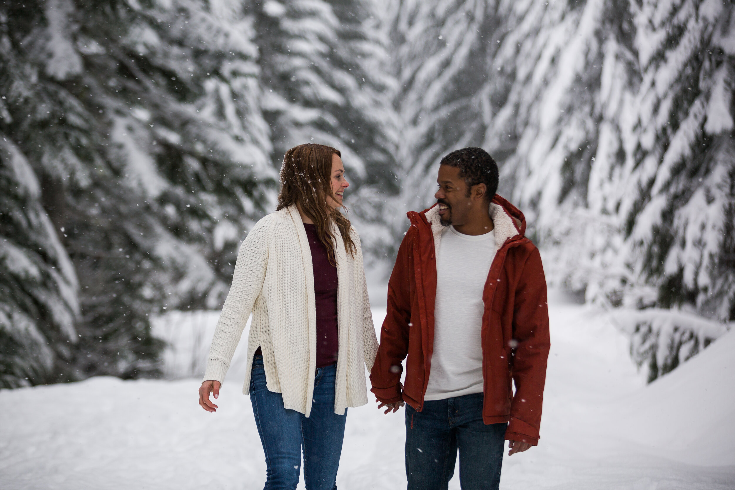 Emily Hall Photography - Snow Engagement Pictures-3503.jpg
