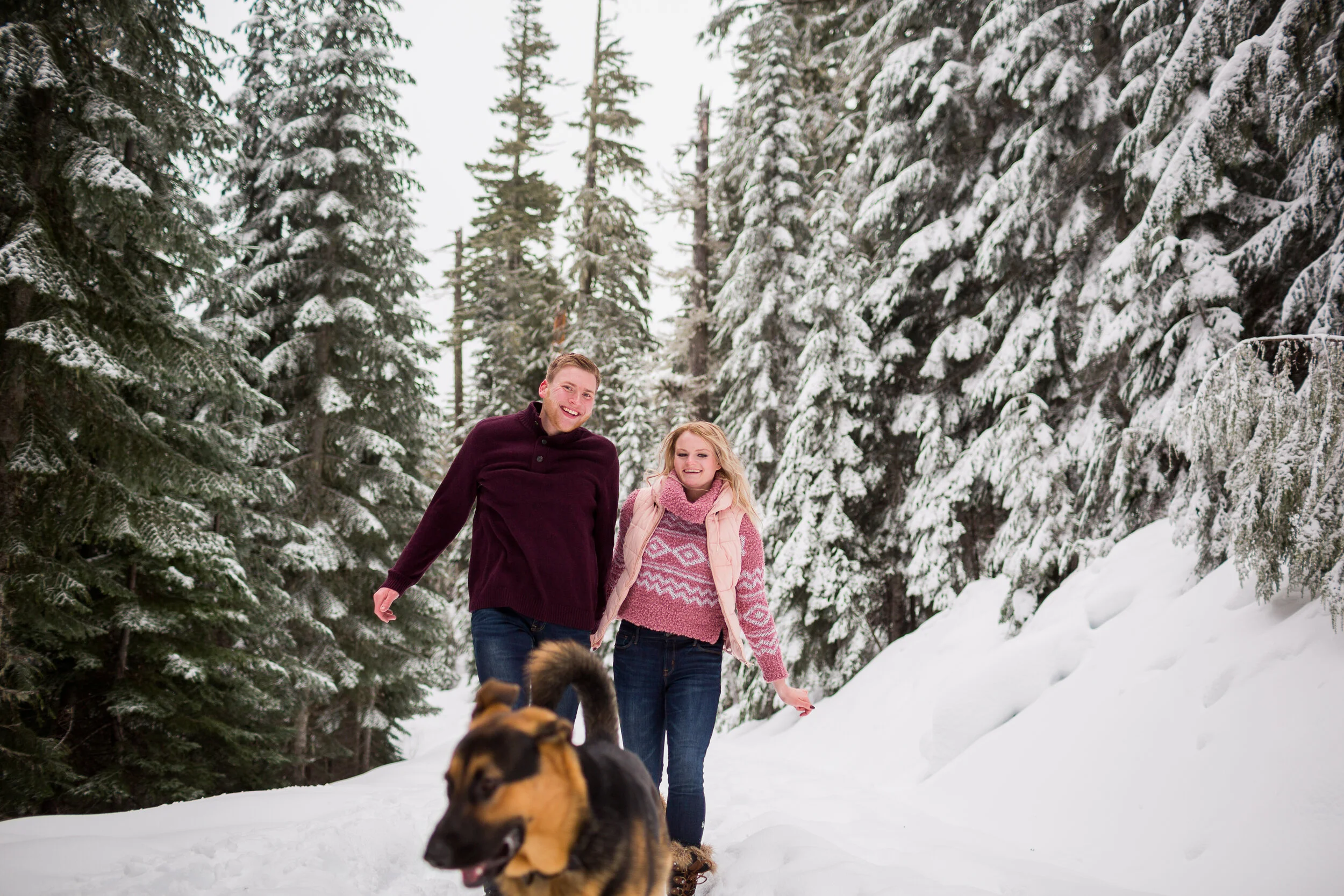 Emily Hall Photography - Engagement Portraits in the Snow-4114.jpg