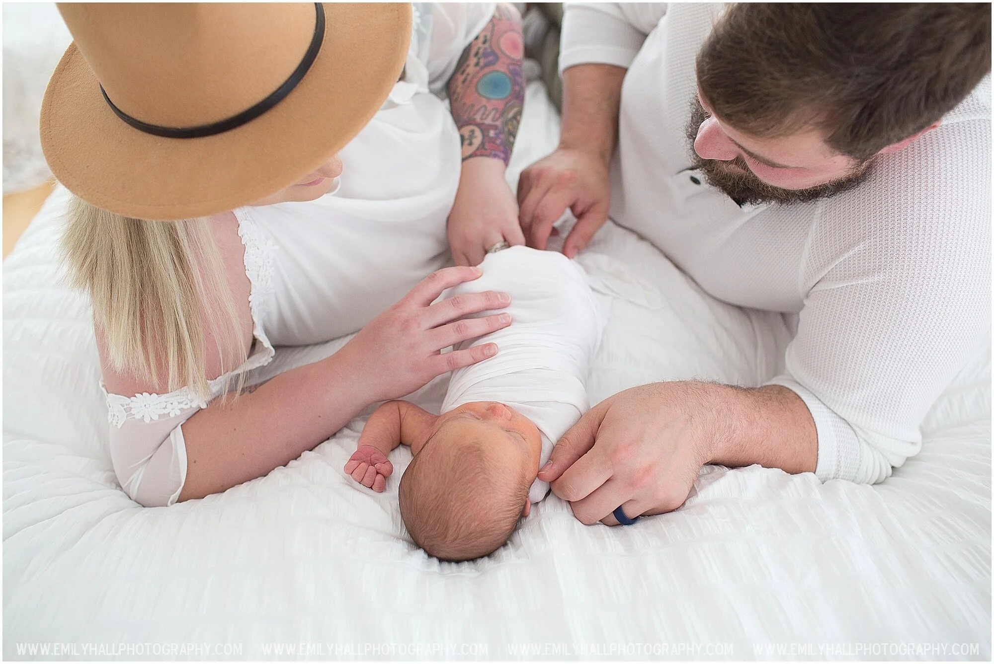 Emily Hall Photography - Albany Oregon Newborn Photographer-7038.jpg