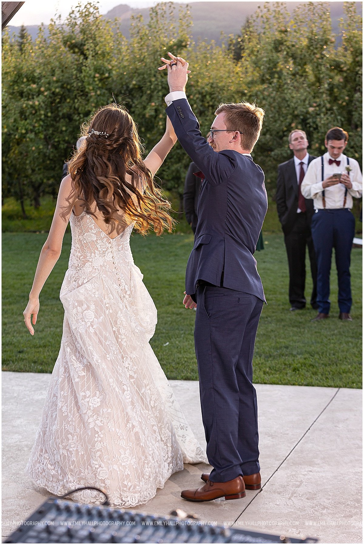 Mt Hood Orchards Wedding-9776.jpg
