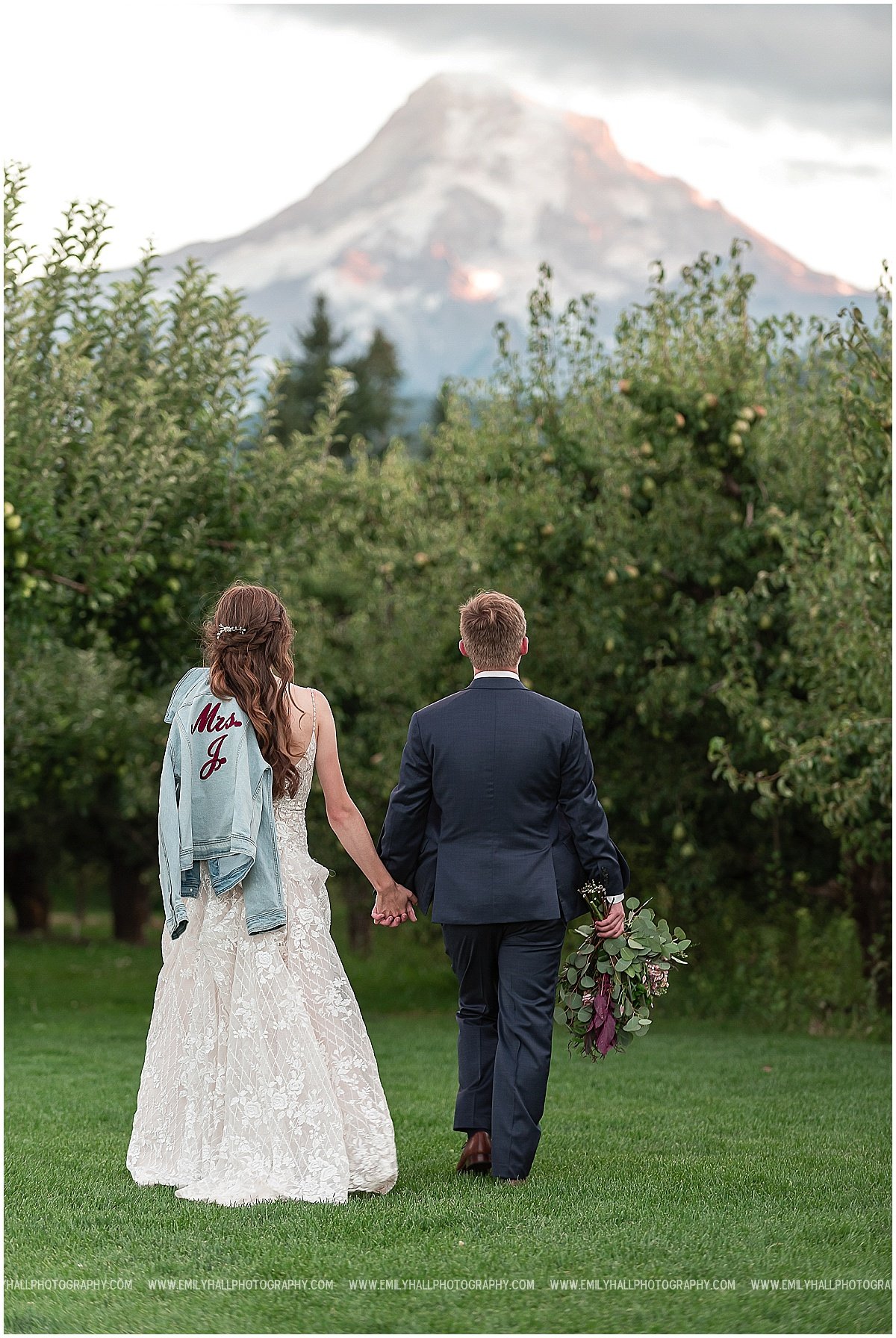 Mt Hood Orchards Wedding-9286.jpg