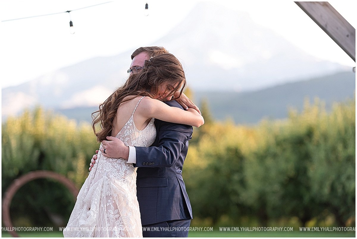 Mt Hood Orchards Wedding-9097.jpg