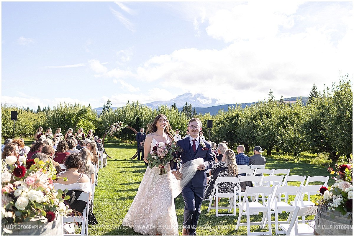 Mt Hood Orchards Wedding-0387.jpg