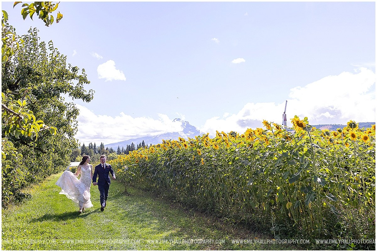 Mt Hood Orchards Wedding-0334.jpg