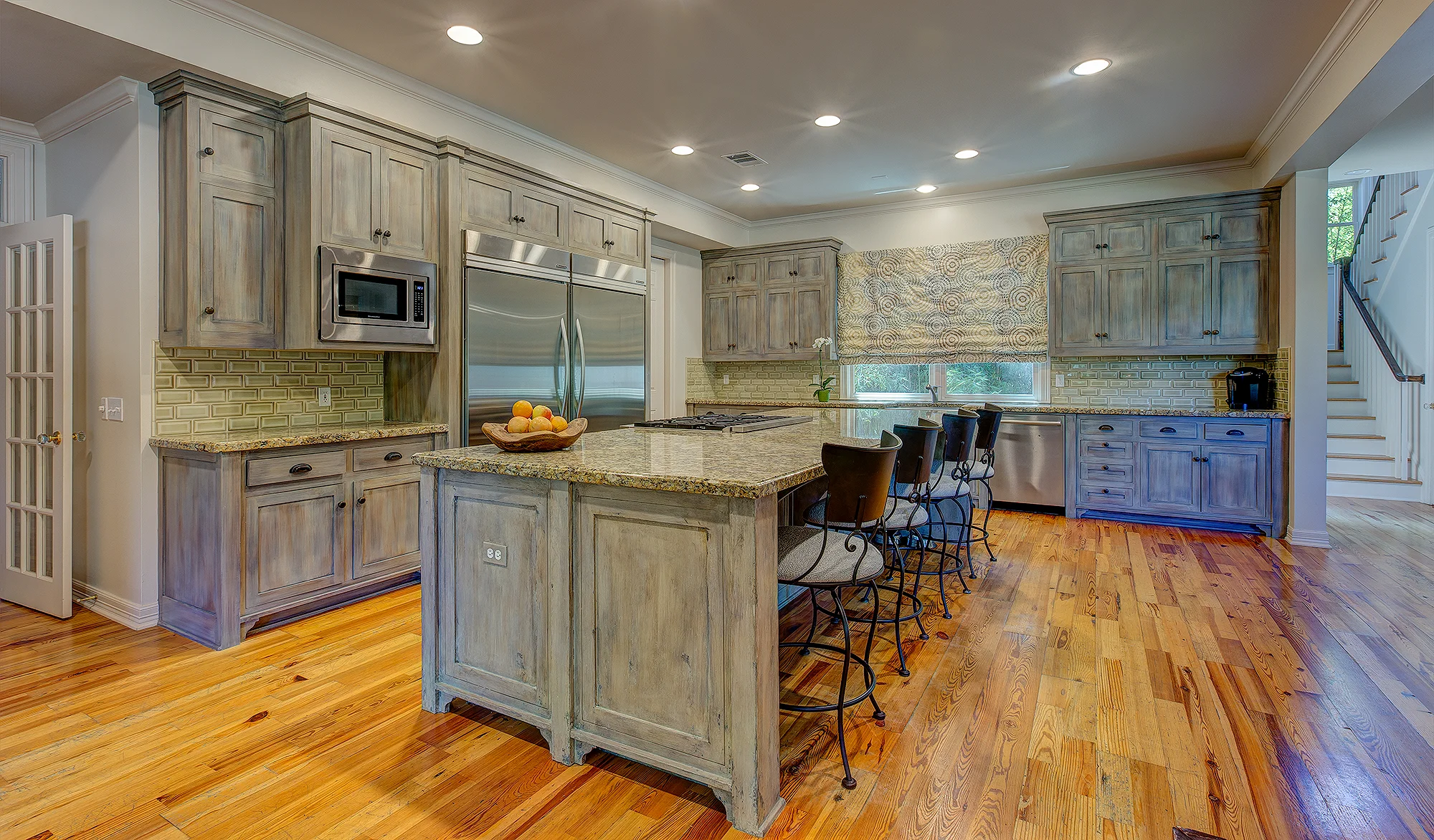 fig-137_kitchen.jpg