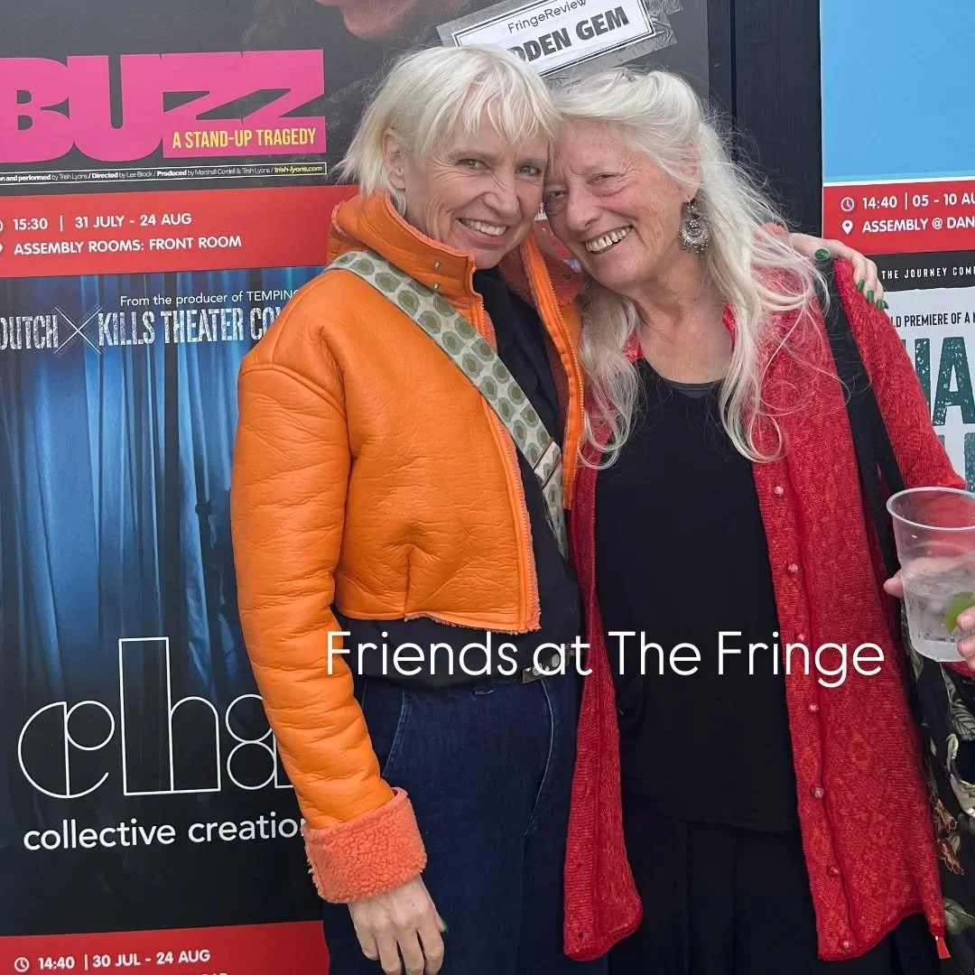 The inimitable Diane Pearl @dianepearlgallery all the way from M&eacute;xico v&iacute;a Par&iacute;s. Beautiful times shared. What a treat. Thanks for coming Diane it meant the world to me.