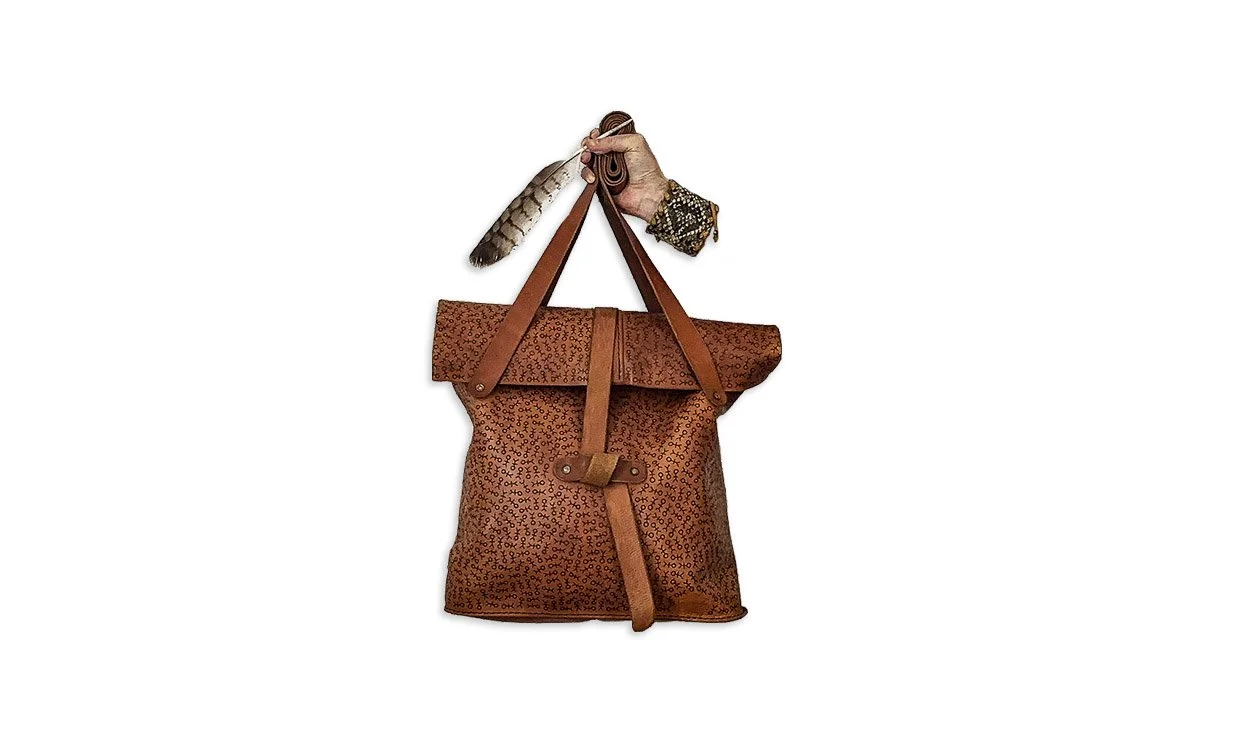 BahrIII_ShamanBag_3_small.jpg
